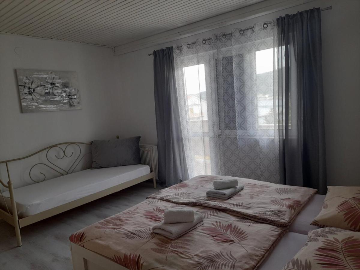 Apartment Tariba Supetarska Draga Exterior photo