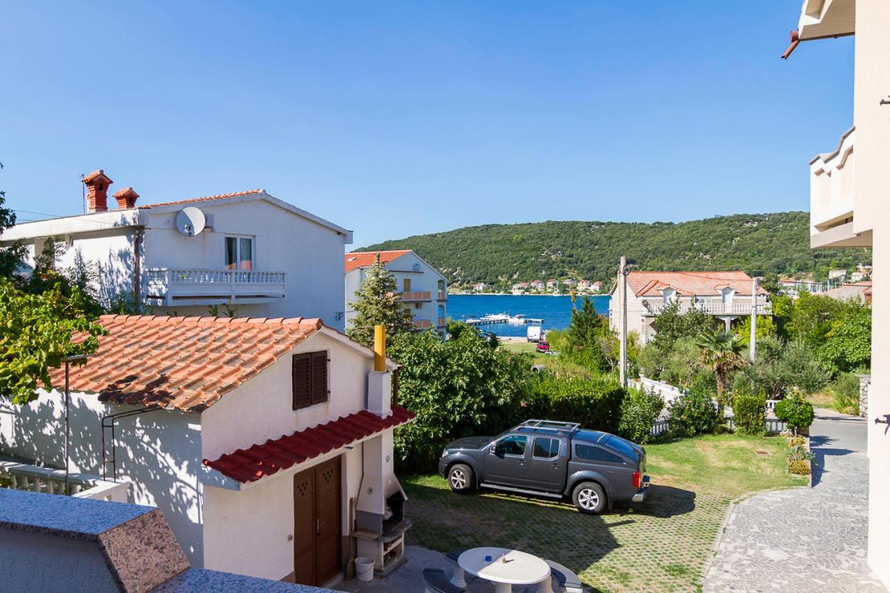 Apartment Tariba Supetarska Draga Exterior photo